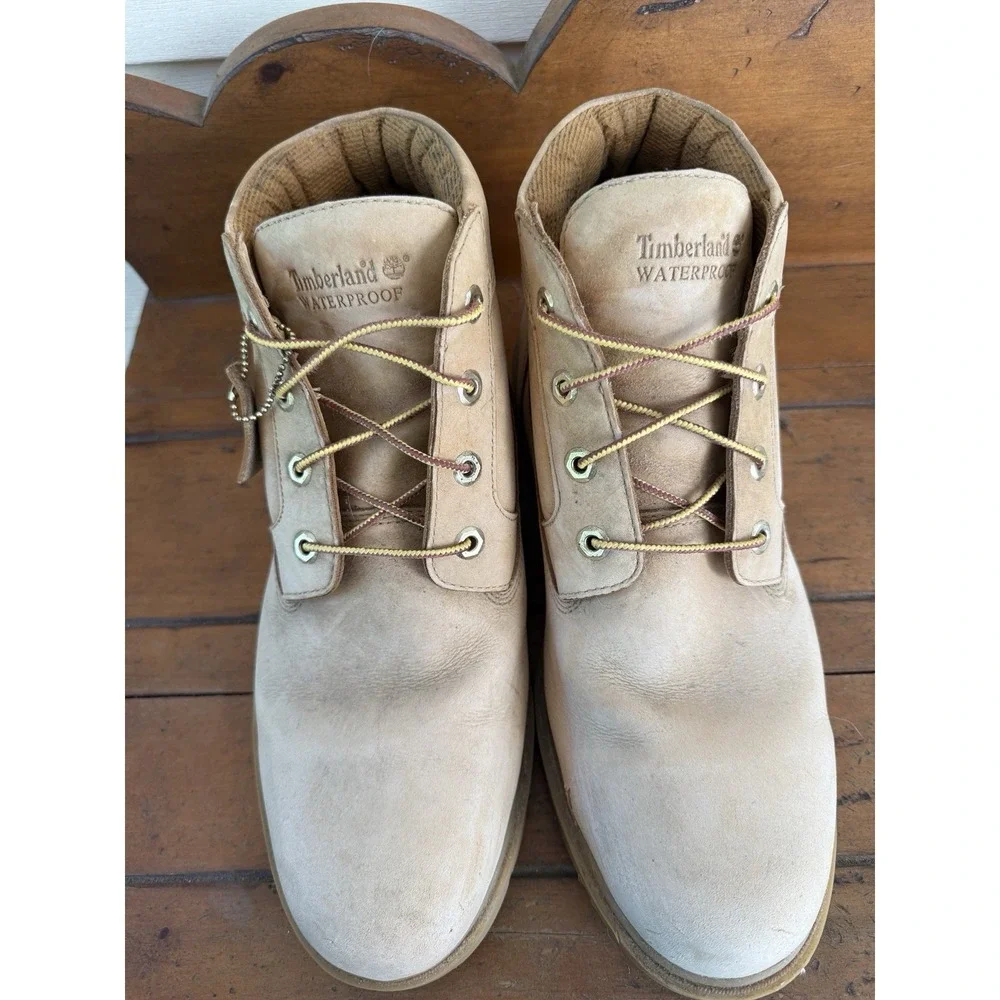 Timberland Classic Chukka Boots - Waterproof, Nubuck (For Men) Sz 11.5